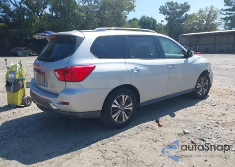 2017 Nissan Pathfinder Sv z USA, uszkodzony, nr VIN 5N1DR2MM5HC663568